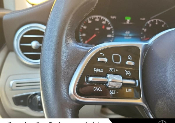 Mercedes-Benz GLC cena 153900 przebieg: 133297, rok produkcji 2019 z Bierutów małe 436
